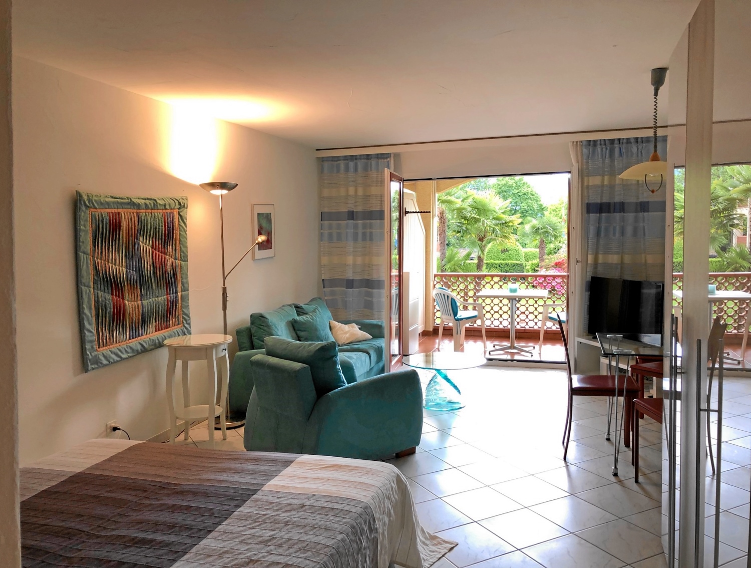 1,5-Zimmer- Ferienwohnung 'Residenza Parcolago', Via San Michele 50, Caslano, Region Lugano